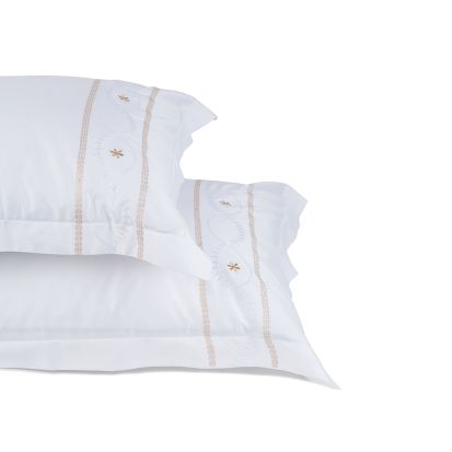 All CottonZ 100% Egyptian Cotton, 600 TC, Embroidered, Duvet Cover 240x200 + Fitted sheet 200x165 + 2 pillow Shams, Sateen feel and look (Queen), 7 imageby All CottonZ